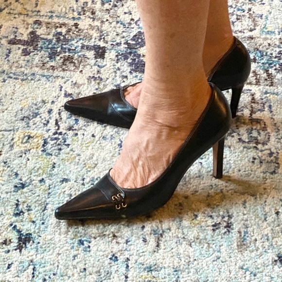 Ralph Lauren Lexi Pointy Toe Heels - Picture 2 of 11